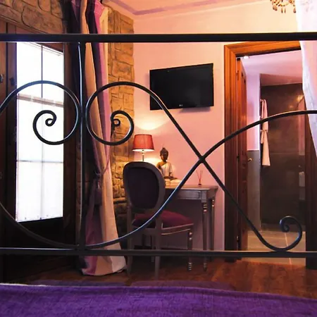 מלון Rural La Tenada