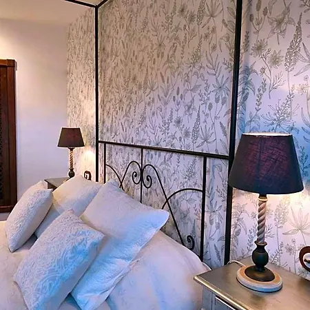 Rural La Tenada Hotel